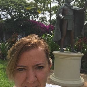 Meet your Posher, Lynette